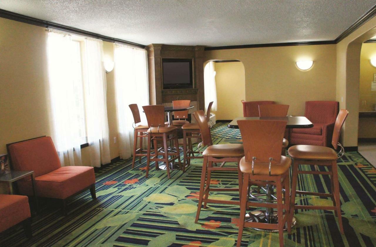 La Quinta Inn & Suites ทัลซา ภายนอก รูปภาพ