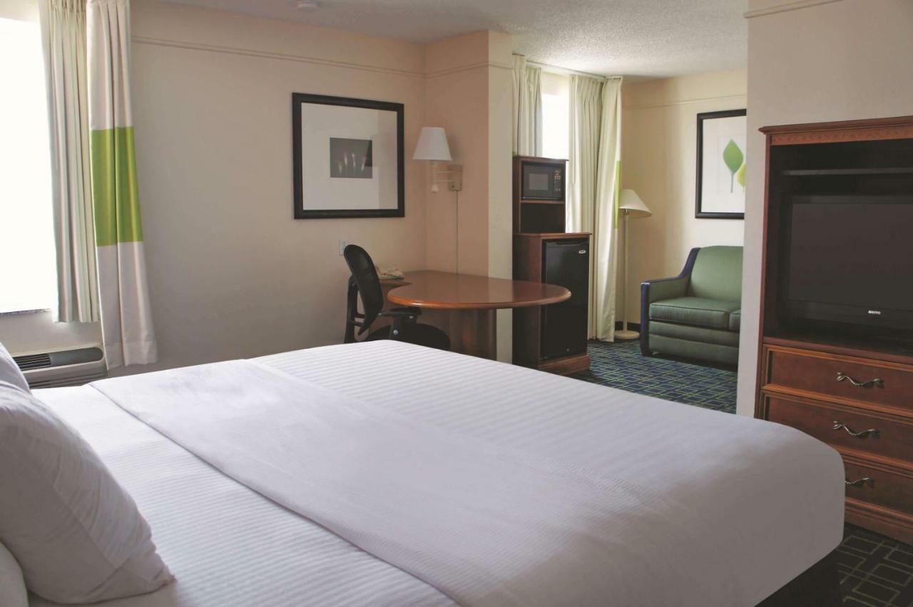 La Quinta Inn & Suites ทัลซา ภายนอก รูปภาพ